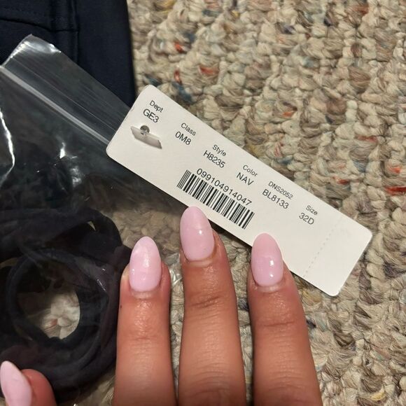 NWT J.Crew Underwire Bikini Top Navy Blue- Size 32D - Picture 5 of 7